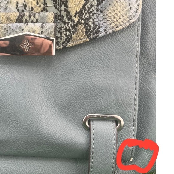 Simply Vera Vera Wang Crossbody Bag Blue Gray Snake Print Leather Purse - Picture 8 of 12